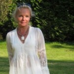 Lucinda Riley