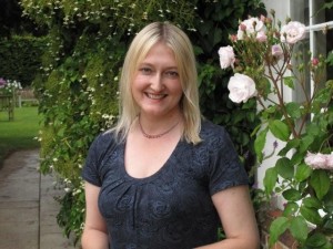 Victoria Connelly author pic